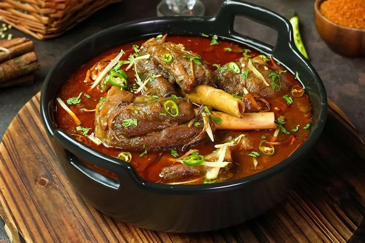 Rehmatullah Hotel – A Culinary Journey Through Mughal Delicacies in Delhi